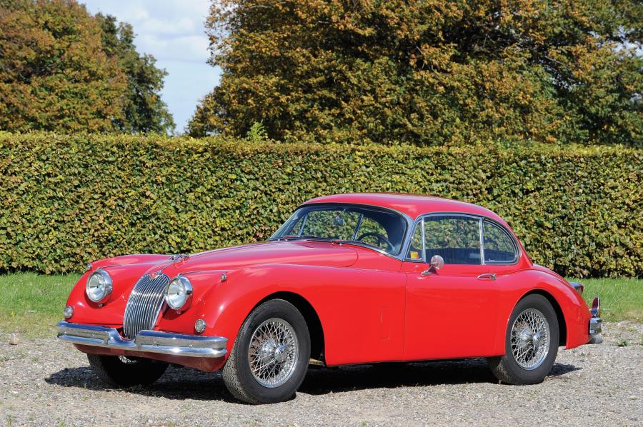  Jaguar XK150 Drop Head Coupe 1958 года  (фото 1 из 9)